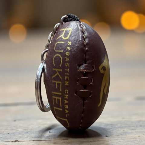 Porte-clés ballon en cuir marron