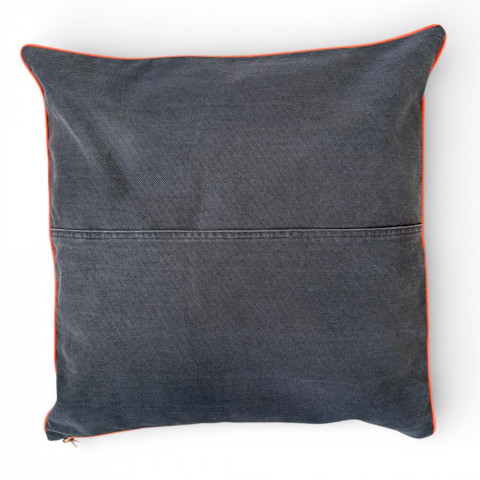 RUCK’CYCLÉ black cushion cover