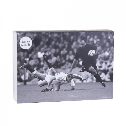 Dressing case for JONAH LOMU gift box