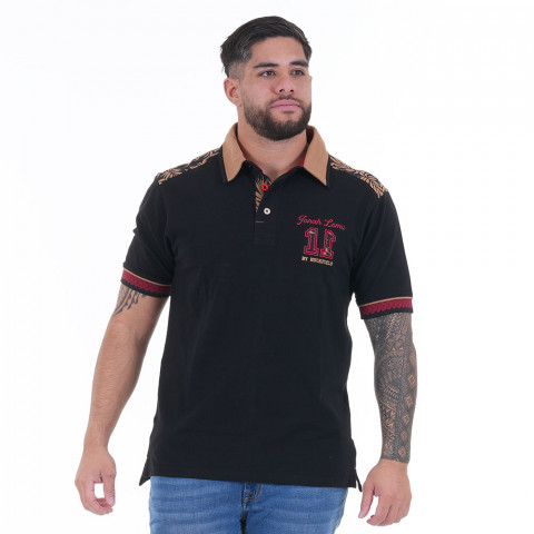 Black short-sleeved polo shirt "THE Unstoppable Jonah LOMU" by Ruckfield
