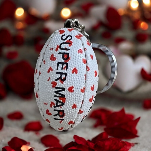 Ruckfield "super husband" mini balloon keyring 