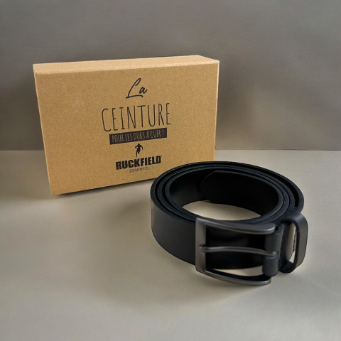 Black Ruckfield leather belt and key ring