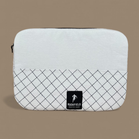 13 inch laptop sleeve Ruck'cyclé white