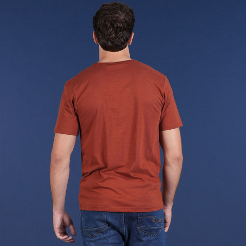 Basic dark brown T-shirt