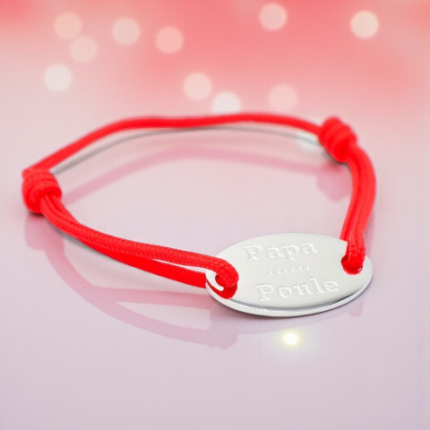 Red cord bracelet "Papa Poule" engraved oval medallion