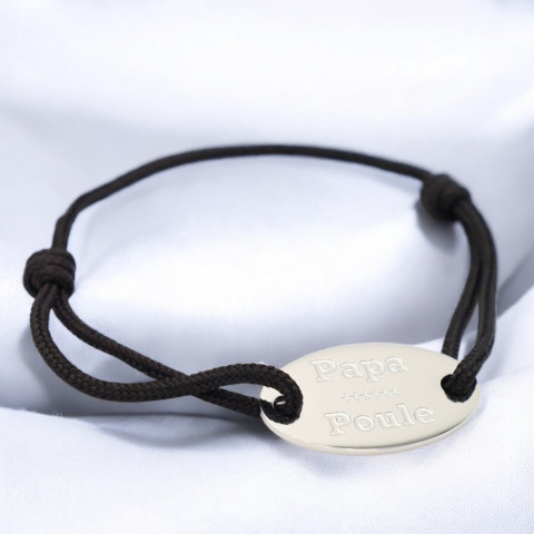 Black cord bracelet "Papa Poule" engraved oval medallion