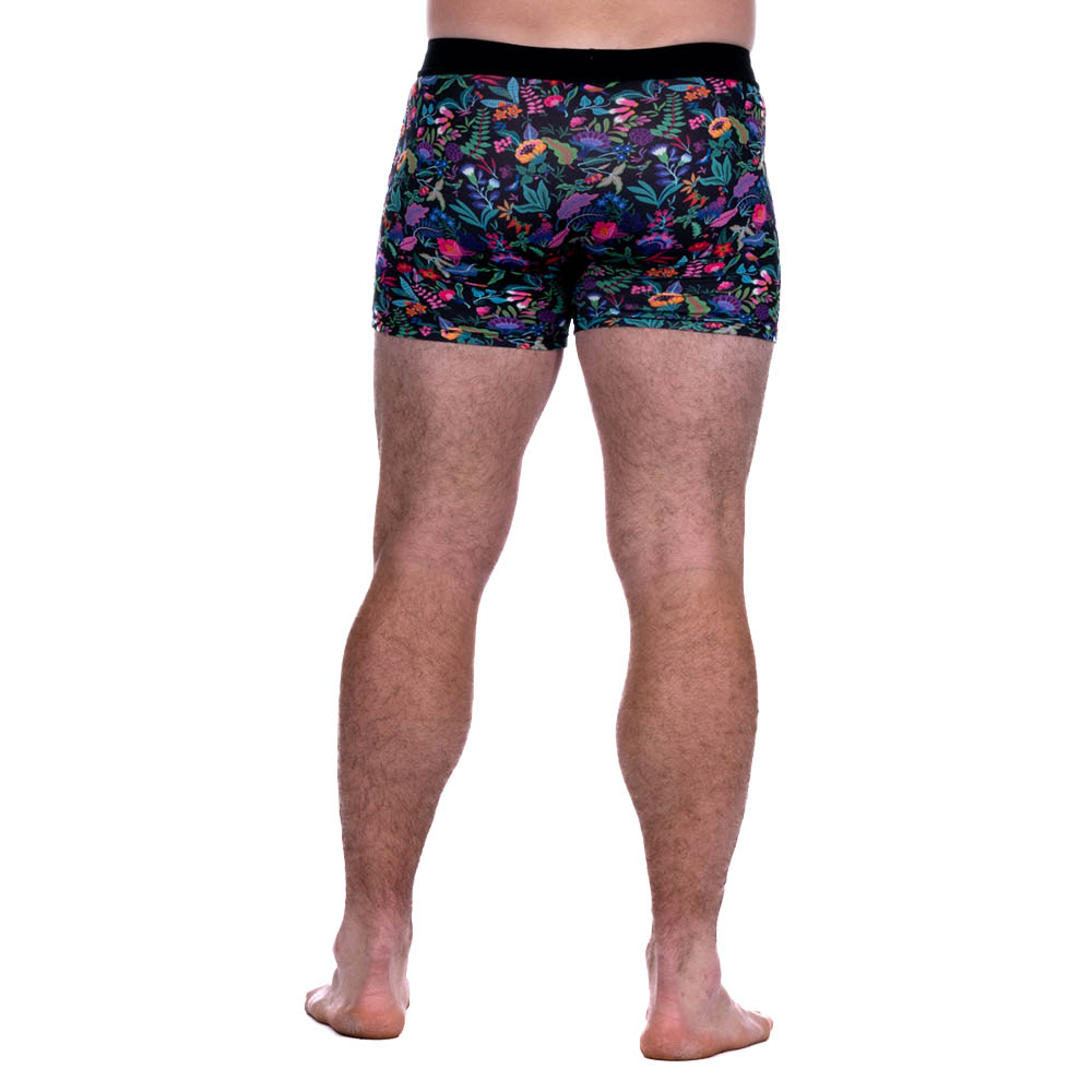 Boxer Ruckfield tropical noir