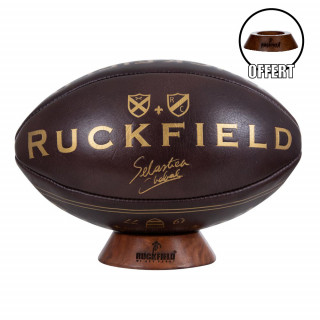 Magnifique ballon de rugby de collection en cuir marron avec inscription doré Ruckfield 